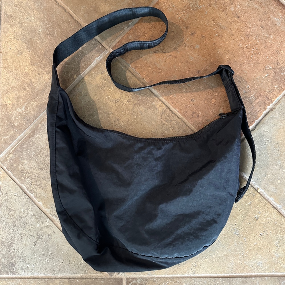 Baggu Medium Nylon Crescent Bag